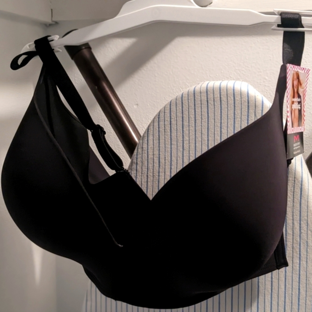 Maidenform Plunge Pushup Bra 40DD